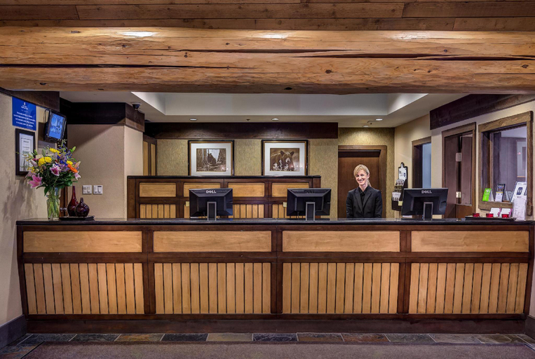 Public Area 1, Blackcomb Springs Suites, Squamish-Lillooet