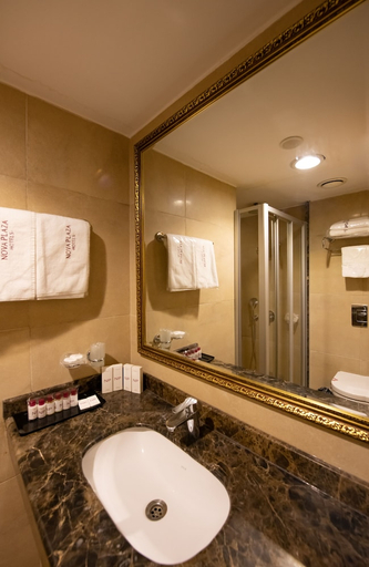 Bathroom, Aven Hotel, Beyoğlu