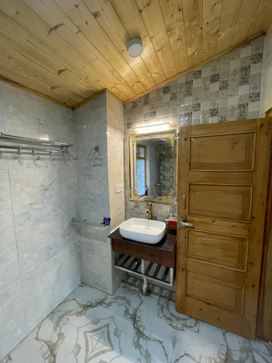 2, Vacay Datcha 1 double room, Udhampur