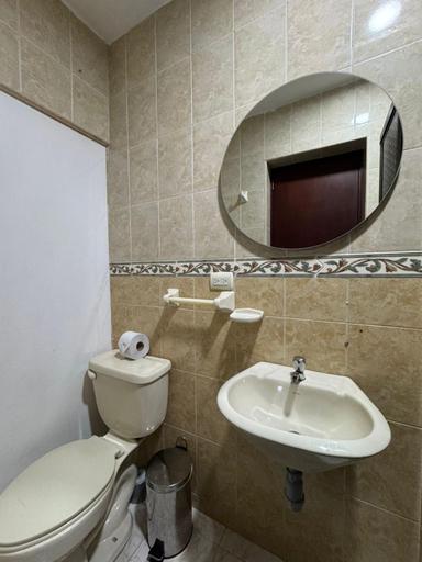 Bathroom 2, Hostelfc San Luis, Santafé de Bogotá