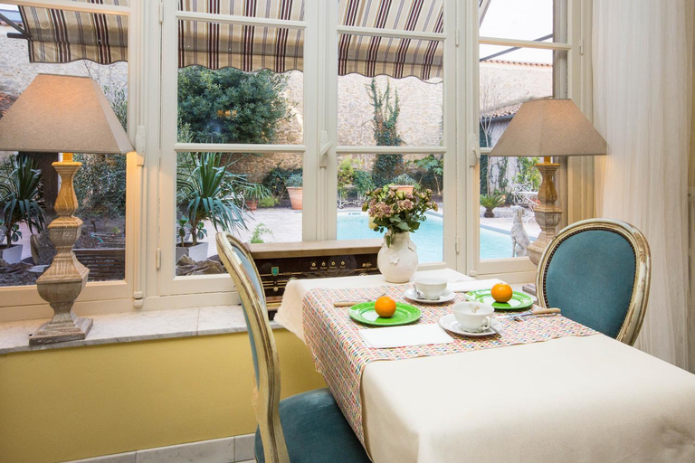 Food & Drinks, Carcassonne Bed and Breakfast du Palais, Aude