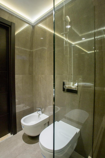 Bathroom 5, W-Aldorf, Casablanca
