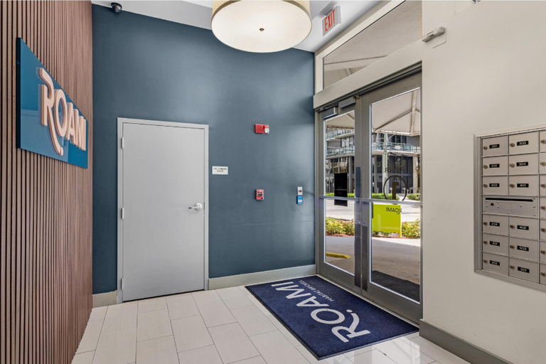 Public Area, Roami at Habitat Brickell, Miami-Dade