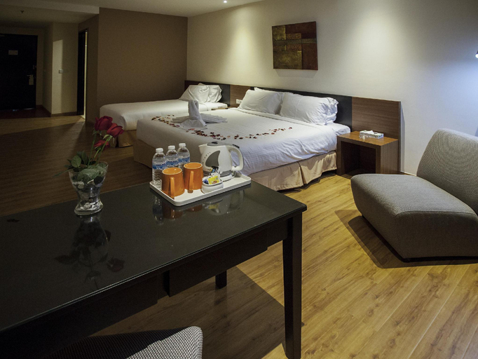 Bedroom 3, Cathayana Hotel, Kuantan
