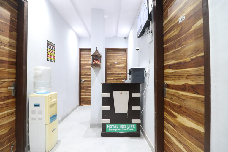 Public Area 3, Twamev couple Friendly Rajouri garden by The Arrow, Delhi