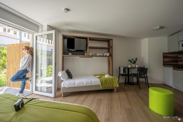 Bedroom 3, ATHOME RESIDENCE ET SPA, Charente-Maritime