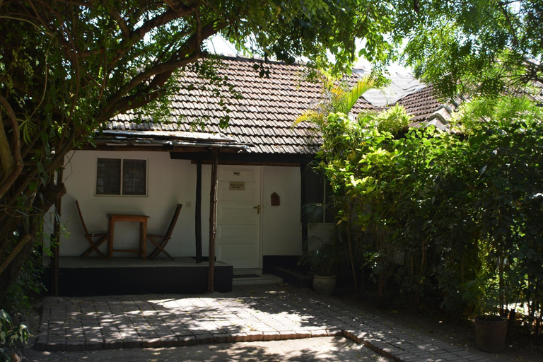 Others 3, Triniti Oysterbay, Kinondoni