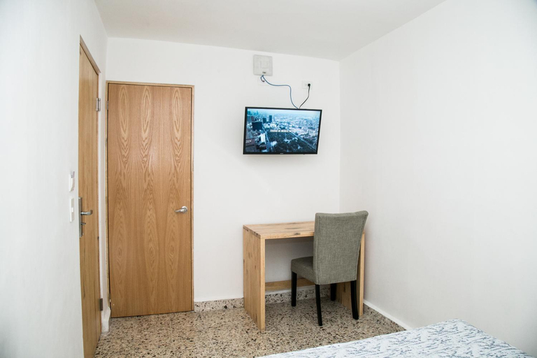 Bedroom 2, Booking 500, Monterrey