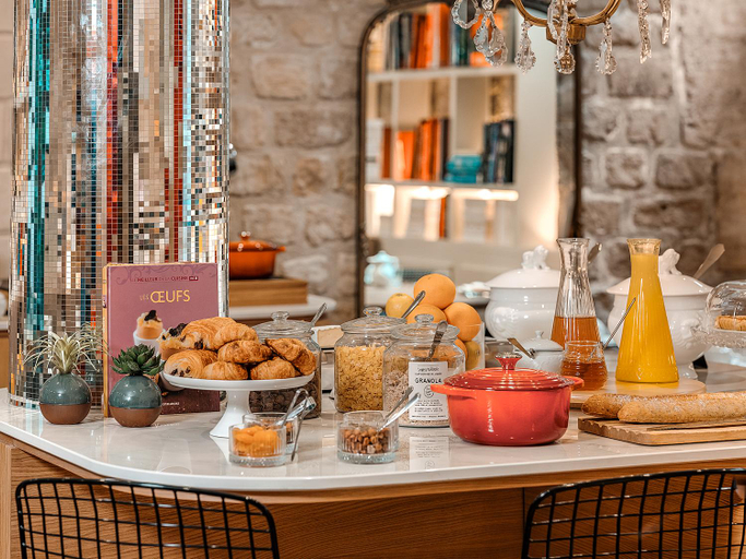 Food & Drinks 5, Zélie Hotel Champs-Elysées, Paris