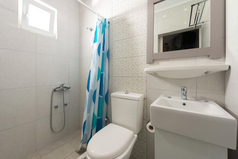 Bathroom 2, Melody Studios Faliraki, South Aegean