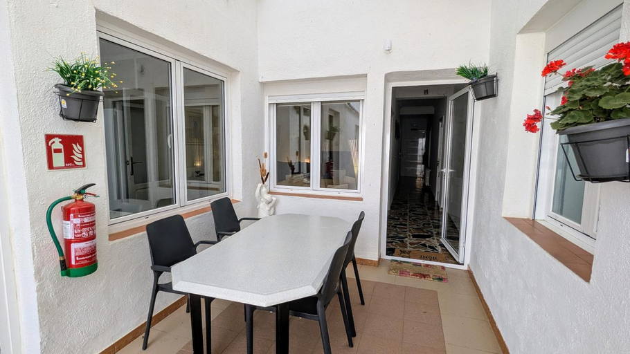 Others 3, Casa Clari, Cuenca