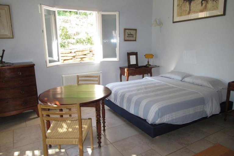 Bedroom 2, Chambres d'hotes au temps des cerises, Var