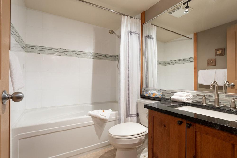 Bathroom 5, Lost Lake Lodge, Squamish-Lillooet