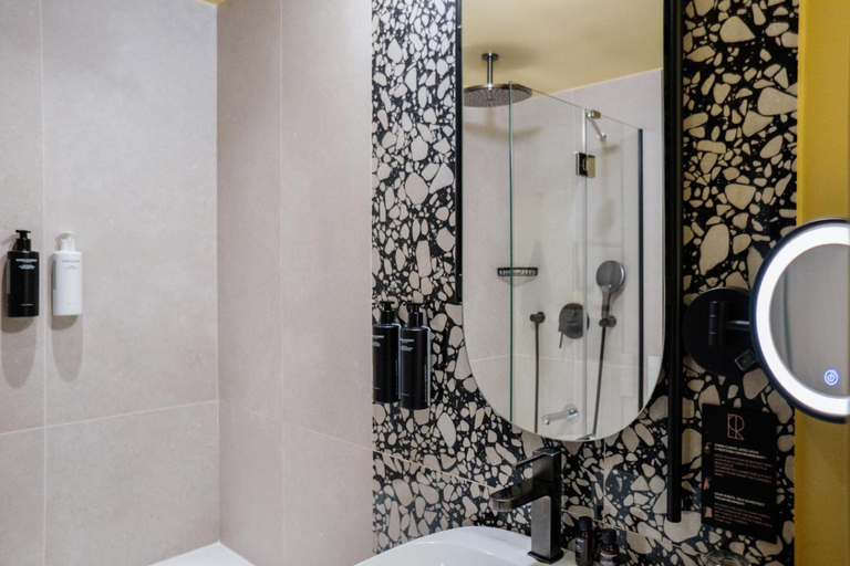 Bathroom 3, Hôtel Riesner, Paris