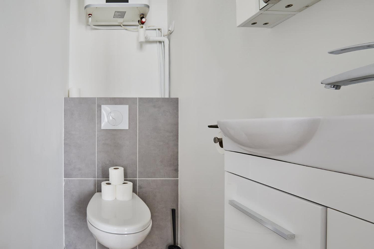 Bathroom 3, Charming Studio in the Center of Paris, Paris