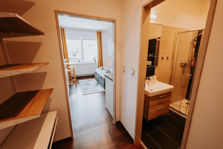 Bathroom 3, CityBeat Apartments, 400m from the square, Plzeň