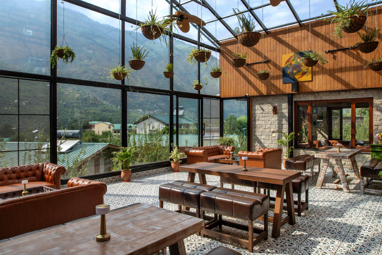 Public Area 4, Larisa Resort Manali, Kullu