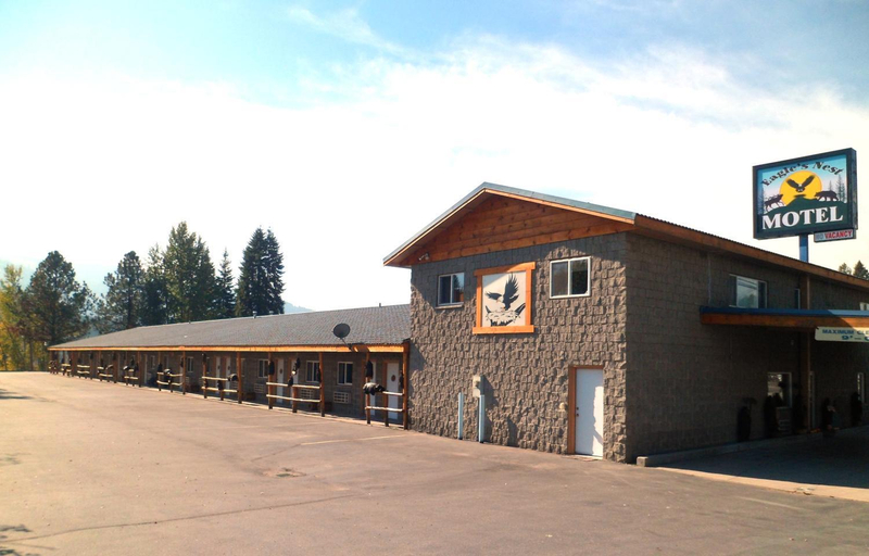 Others 3, Eagle's Nest Motel, Bonner