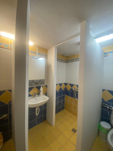 Others 4, Backpackers & Travelers Central old town, Epirus