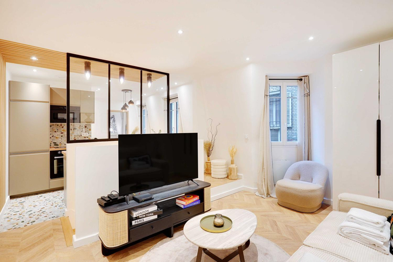 Others 4, Magnificent Apartment 1BR/4P - Arc de Triomphe, Hauts-de-Seine