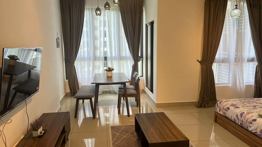Bedroom 3, Bali Residence Studio suite muslim friendly, Malacca City