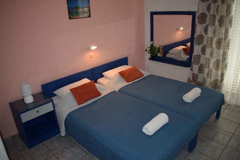 Others 3, Paradisus Apartments, Ionian Islands