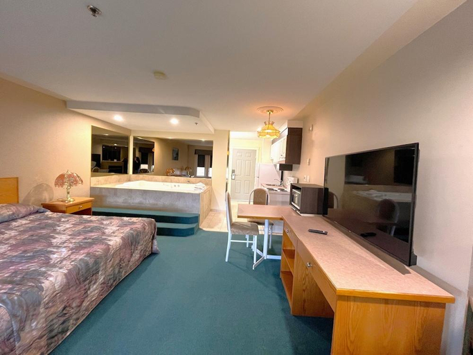 Bedroom 3, Western Budget Motel #1 & 2 Whitecourt, Division No. 13