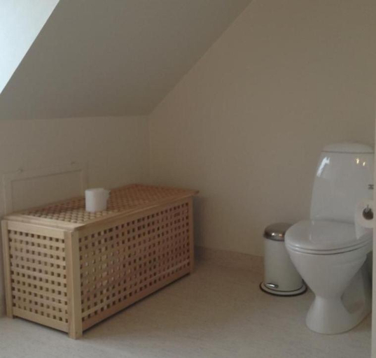 Bathroom 5, Kirke Saby Forsamlingshus, Lejre