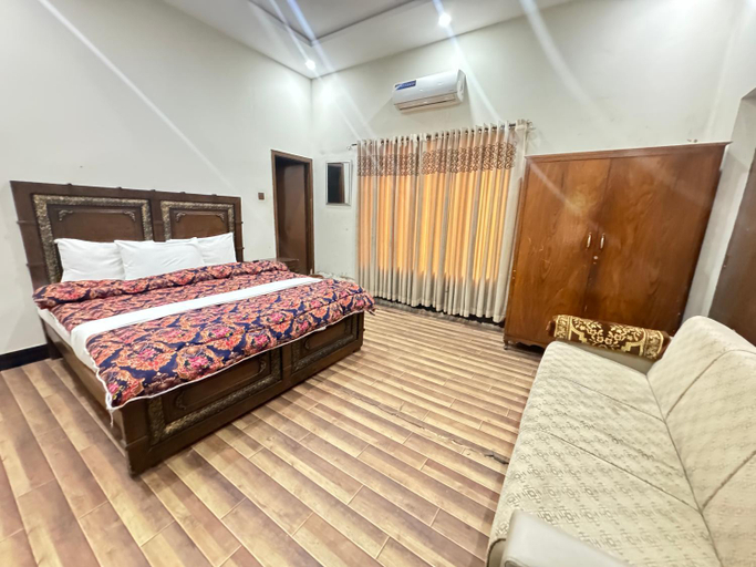 Others 5, Millat Guest House G9-4, Islamabad
