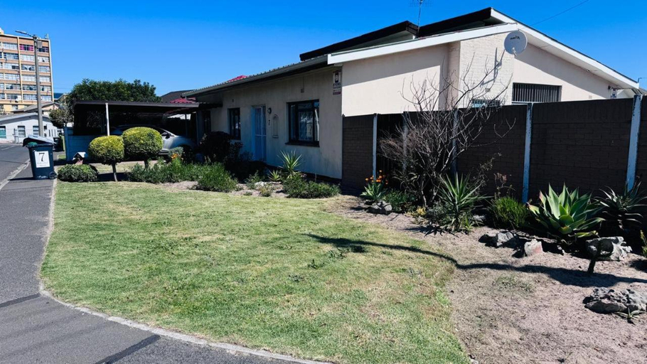 Others 4, Leisure Lodges Family Room Parow, City of Cape Town