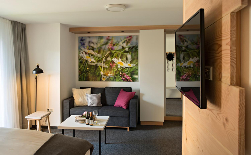 Bedroom 2, Landhotel Gasthaus zum Pflug, Ortenaukreis