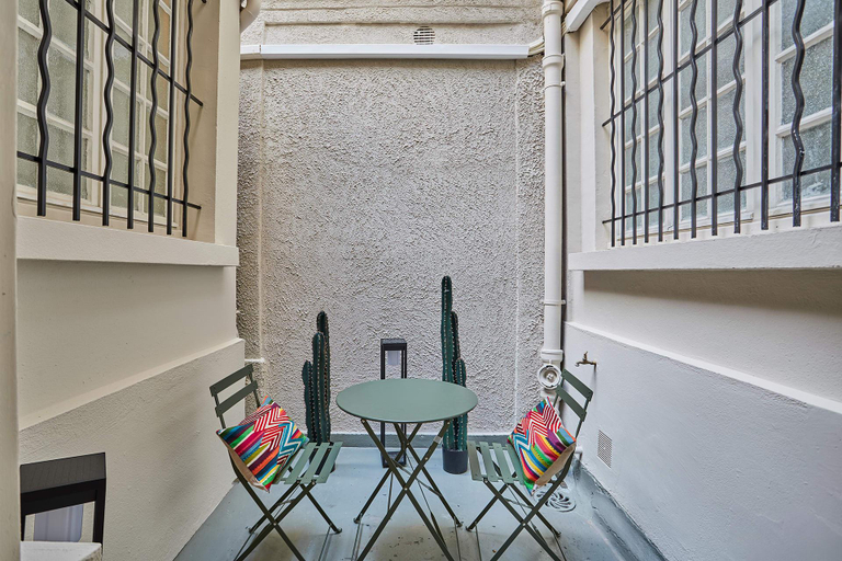Exterior view 3, Sublim Apartment 3 bedrooms Center of Paris, Paris