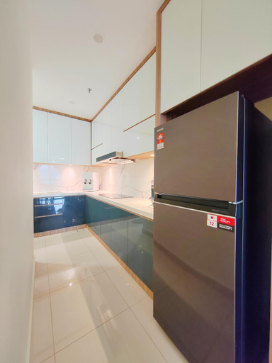 Others 5, The Apple by Moonhaus, Malacca City