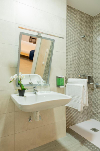 Bathroom 3, Bilbao ROOMS & KITCHEN Zorroza, Vizcaya
