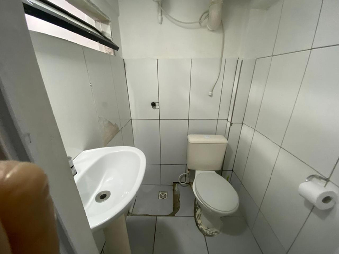Bathroom 4, Suites e Quartos Brasilinha B&B, Itajaí