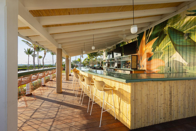 Food & Drinks 5, Hawks Cay Resort Duck Key, Monroe