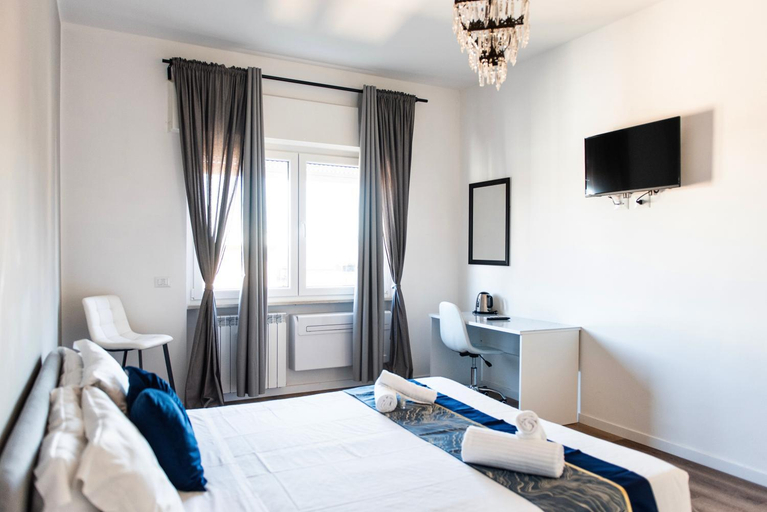 Others 2, Pascal boutique rooms, Rome