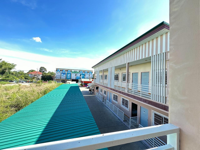 Sport & Beauty, Palm Place Hotel, Muang Nakhon Sawan