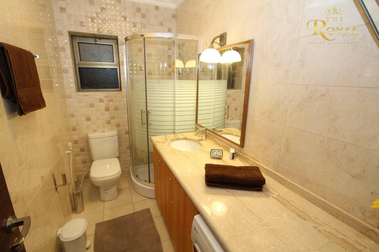 Bathroom 4, The Royal Luxury Superior King, Amman