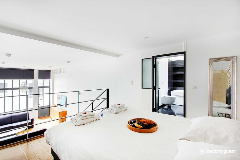 Bedroom 3, Elegant apartment - 1BR/6P- Porte Saint-Martin, Paris
