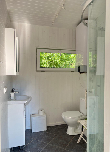 Bathroom, Sodyba Monciskes, Palangos