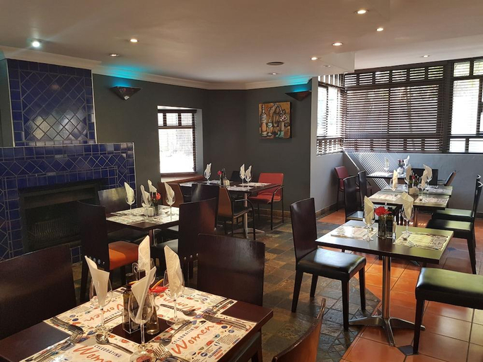 Food & Drinks 5, Court Classique Suite Hotel, Pretoria, City of Tshwane