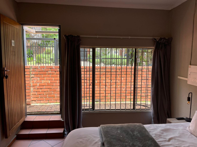 Bedroom 3, The Wild Peach-Menlyn, City of Tshwane