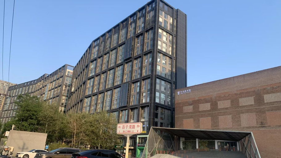Front of property, Beijing CBD - Studio Apartment Queenbeds, Beijing