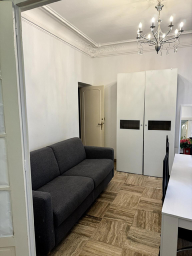 Others 5, Grand appartement Michel-Ange, Paris