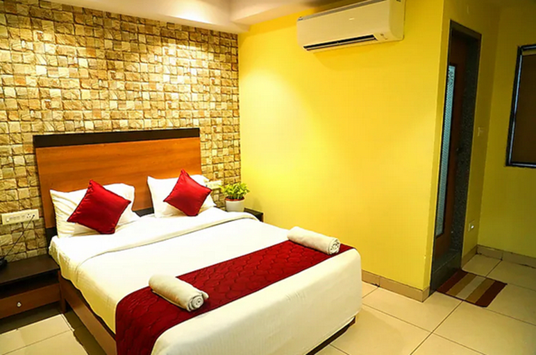 Bedroom 3, SRI BRUNDAVAN GRAND INN, Visakhapatnam