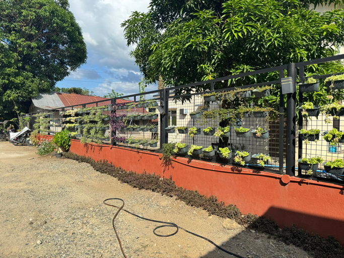 Others 4, Sealey's Inn, Sipalay City