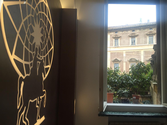Others 3, A Star Inn, Roma