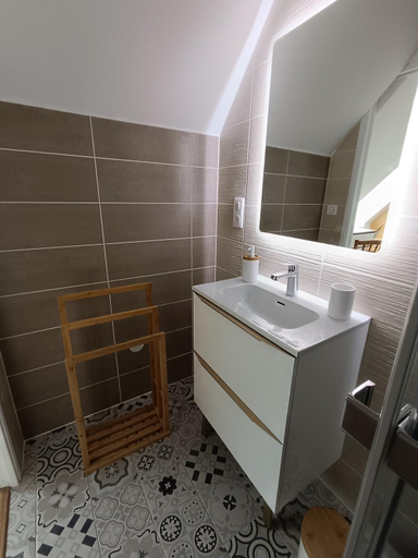 Bathroom 2, Les chambres d'hotes du petit bois, Indre-et-Loire