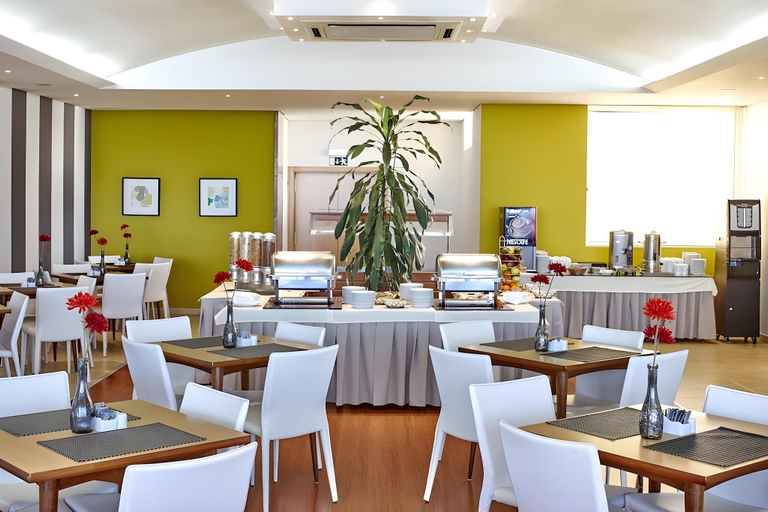 Food & Drinks 5, Luna Esperanca Centro Hotel, Setúbal